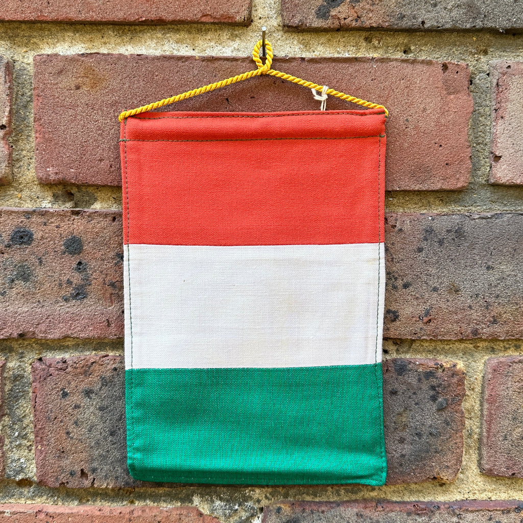 Flag 9