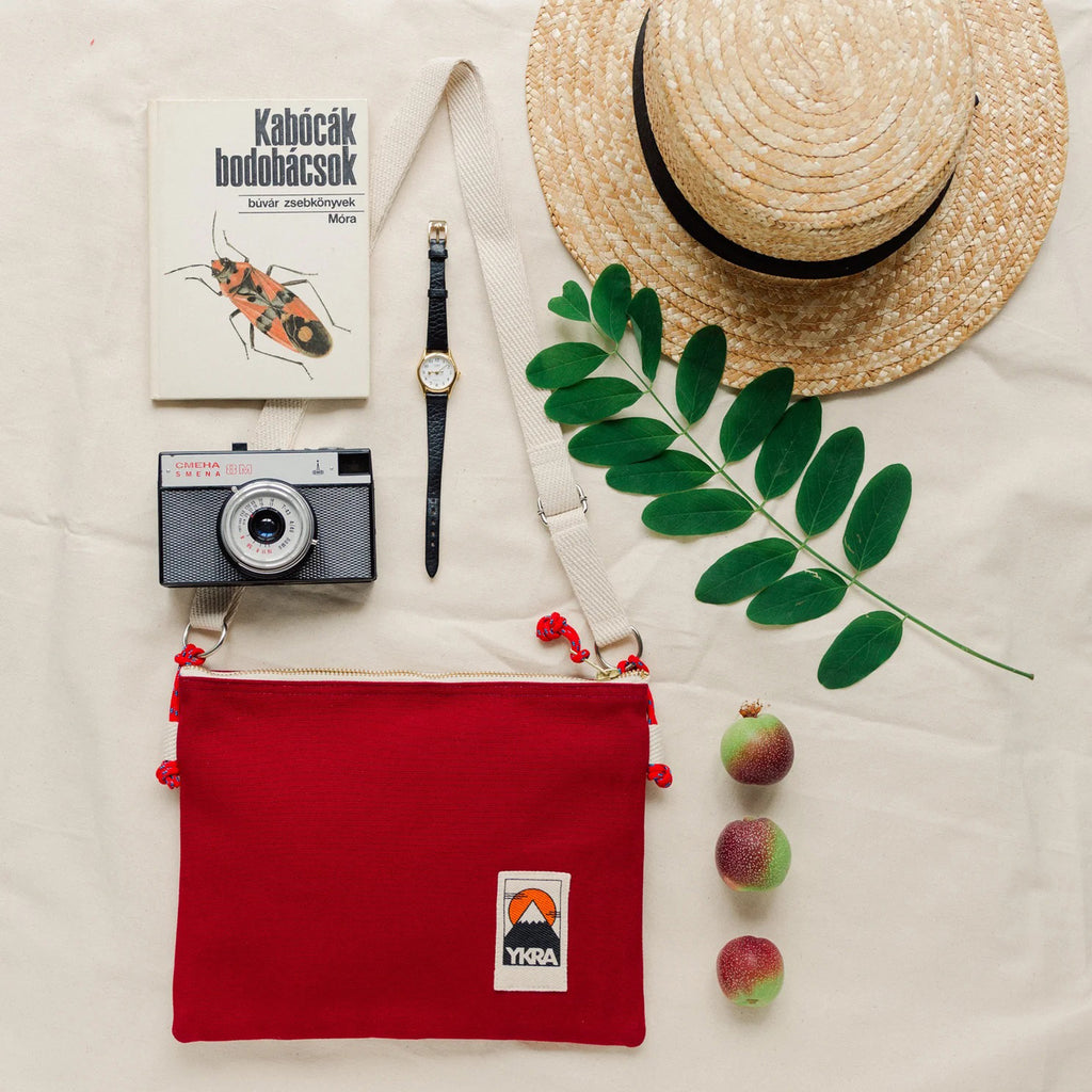 YKRA Side Pouch Bordeaux