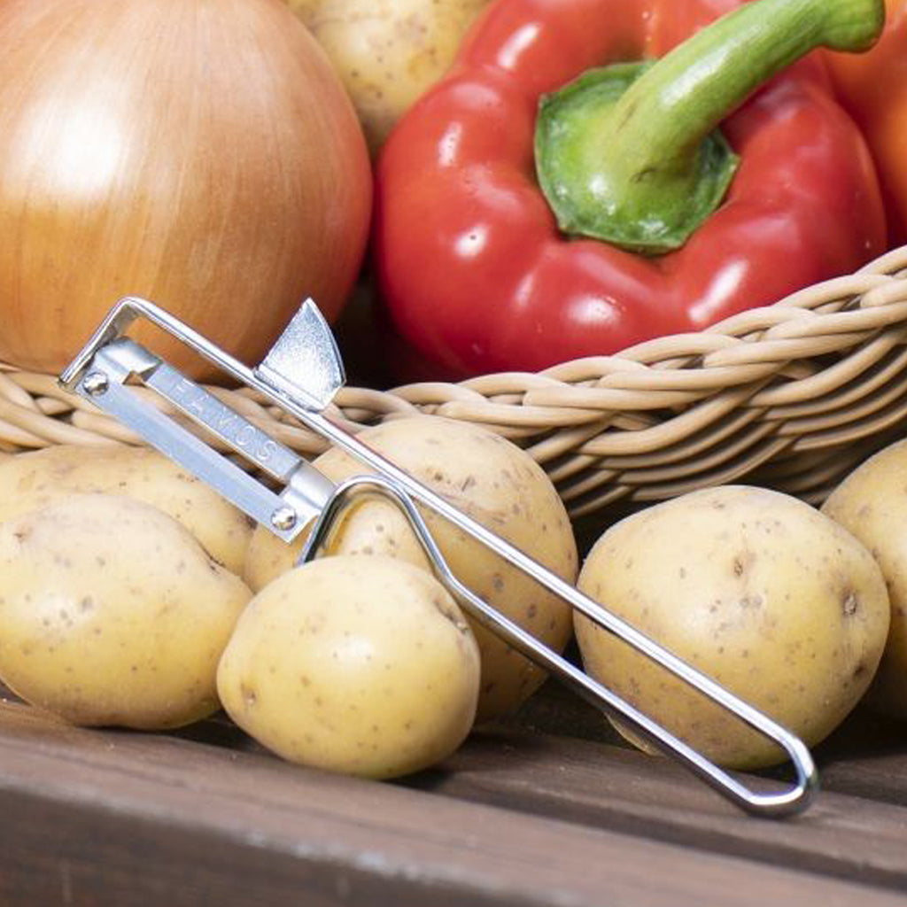 'Famos' Economy Peeler