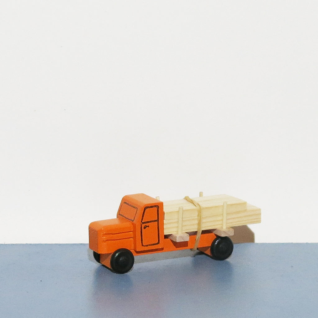 Plank Truck