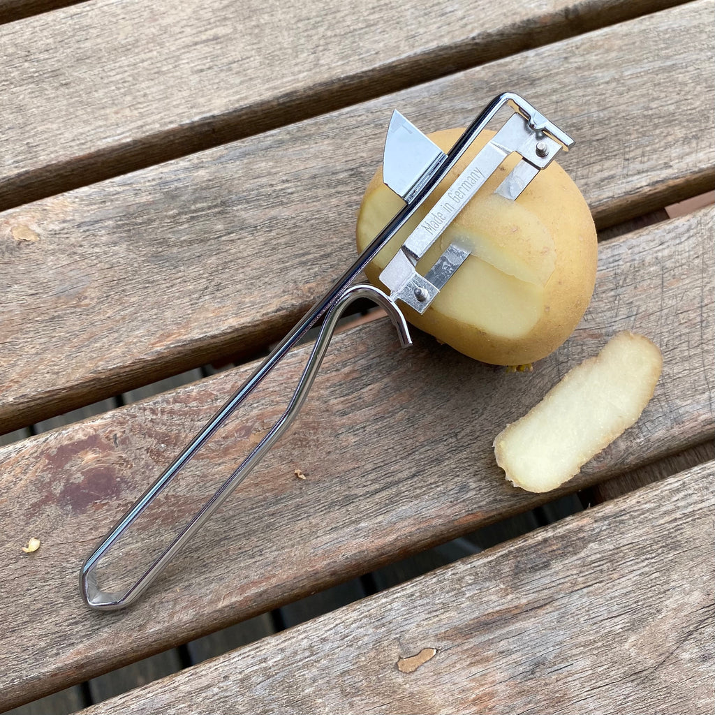 'Famos' Economy Peeler
