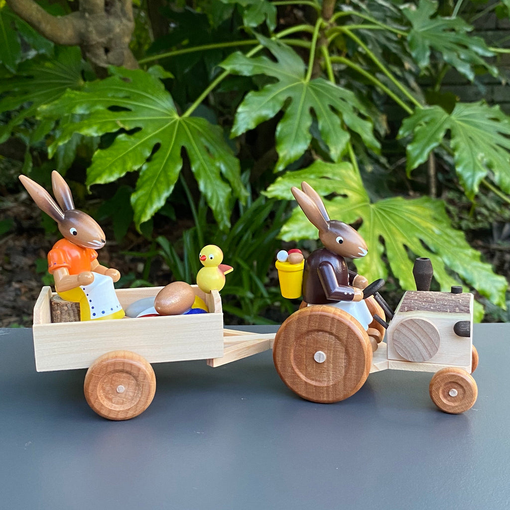 Easter Tractor with Trailer