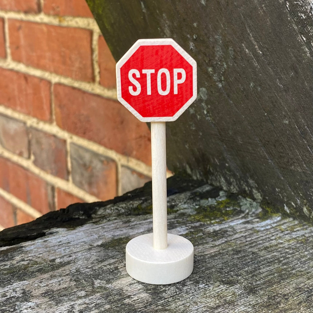 STOP