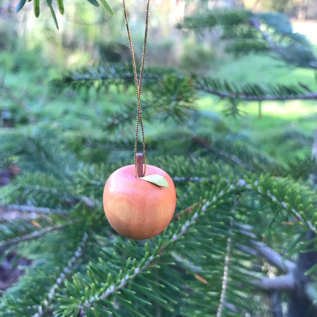 12 Apples Tree Decoration