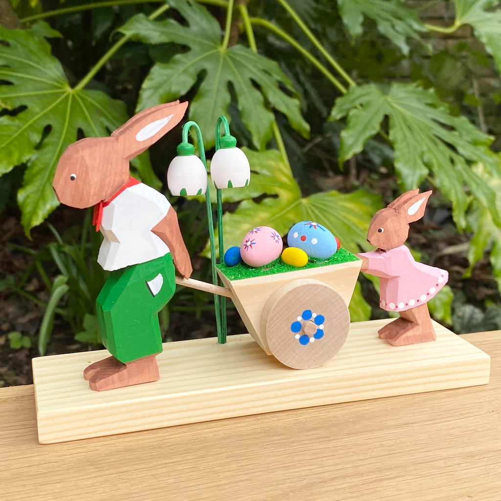 Papa Osterhase and Daughter with Easter Cart