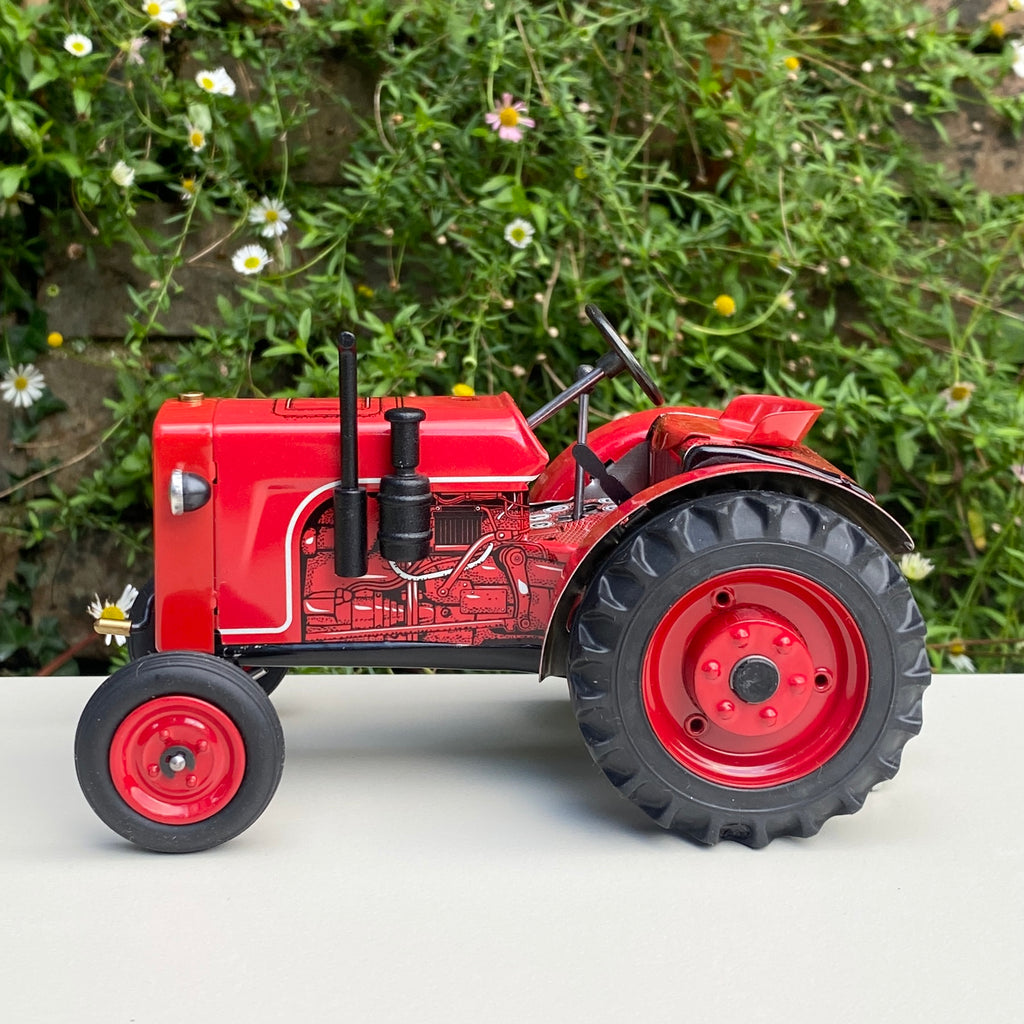Fahr F22 Wind-Up Tractor