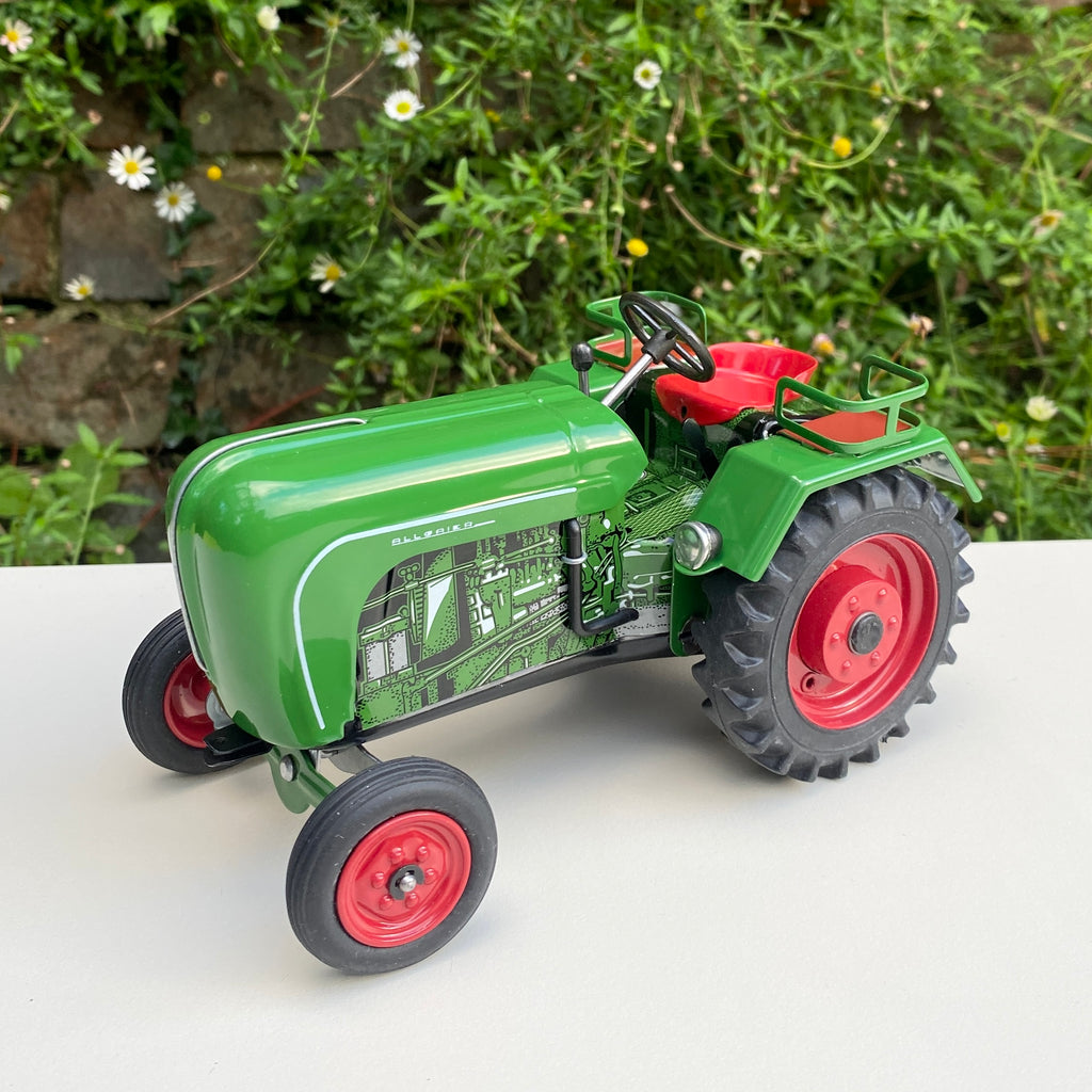 30% OFF Allgaier AP16 Wind-Up Tractor