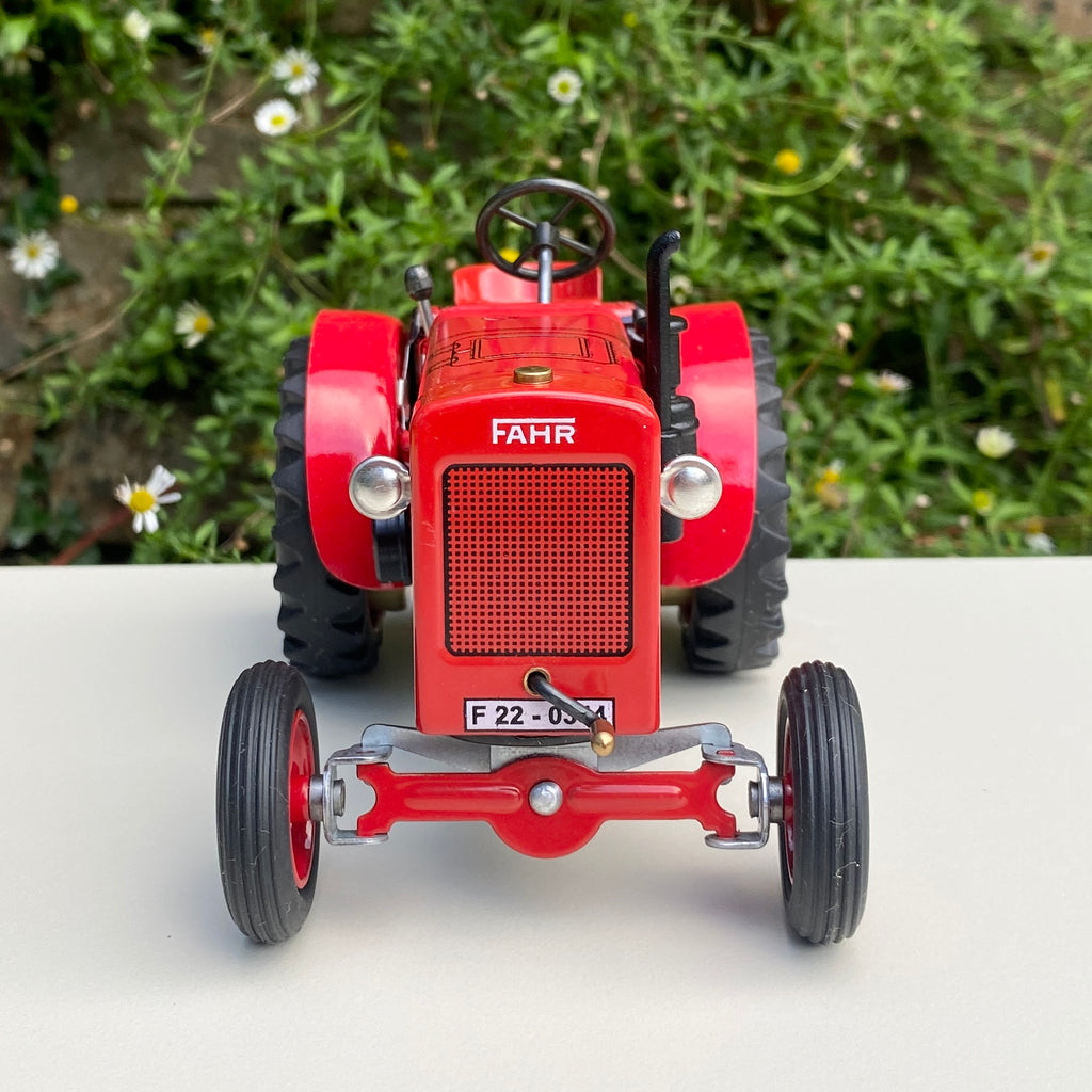 Fahr F22 Wind-Up Tractor
