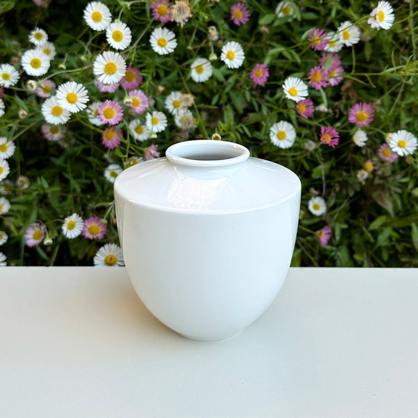 Vintage KPM Porcelain Vase 'Kleiner Bär'