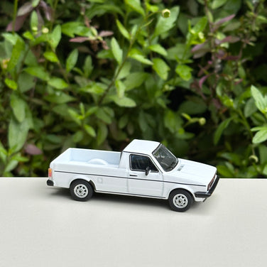 Schuco 1:64 VW Caddy Pick Up White