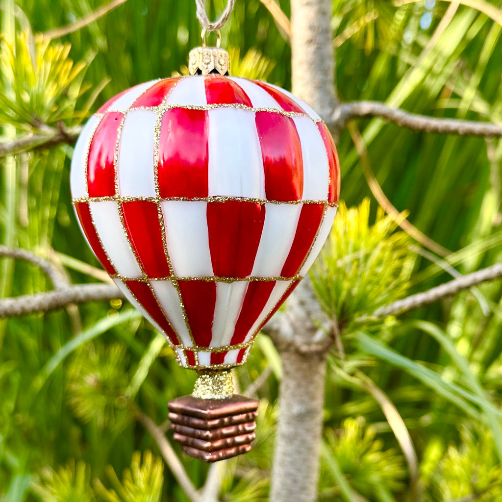 Red/White Hot Air Balloon Tree Decoration