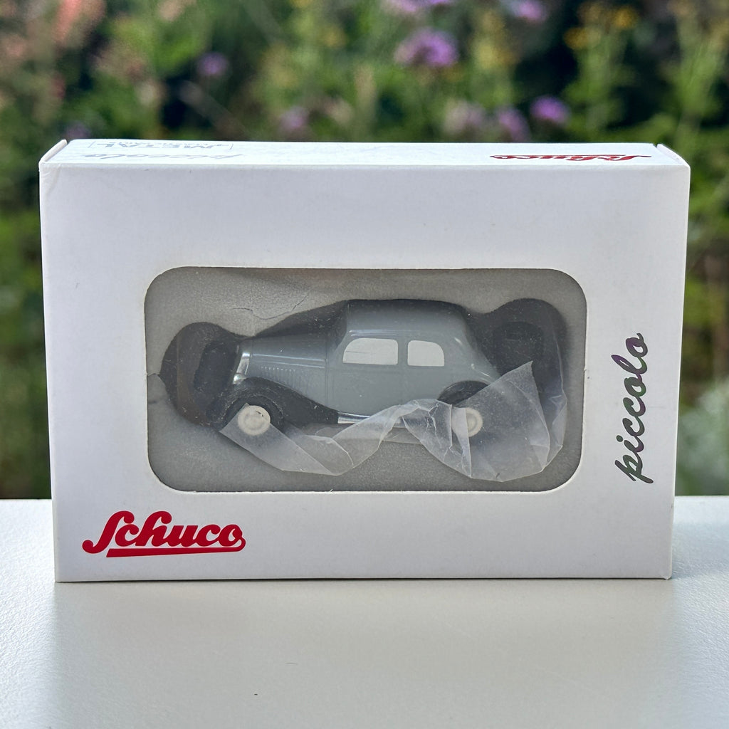 Schuco Piccolo Limited Edition MB Limousine