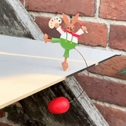 Swinging Osterhase Painter