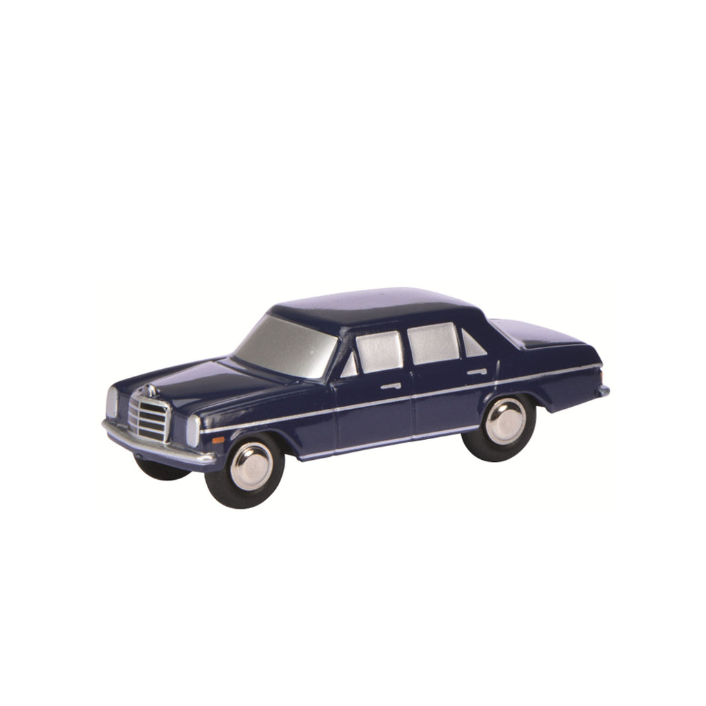 Mercedes Benz 8