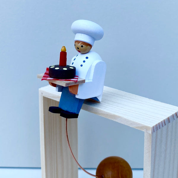Swinging Pastry Chef