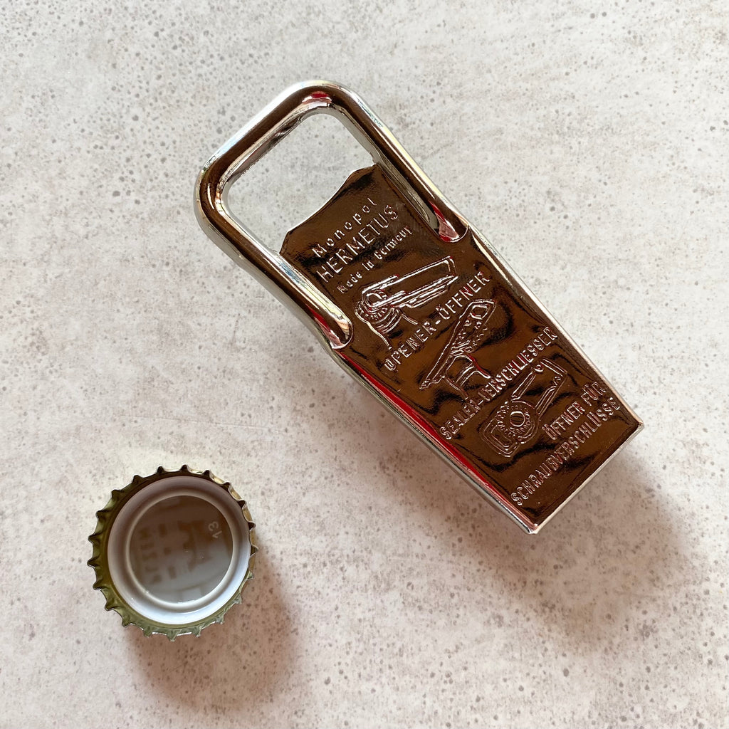 Hermetus Bottle Opener and Resealer | Manufactum