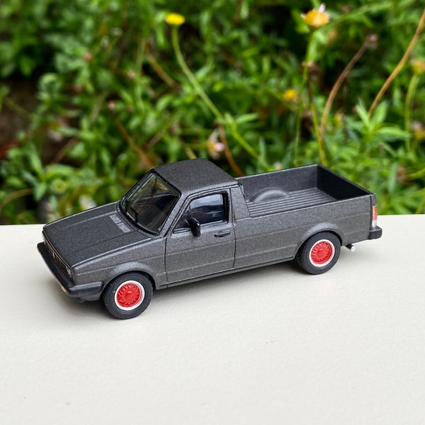 Schuco 1:64 VW Caddy Pick Up Anthracite